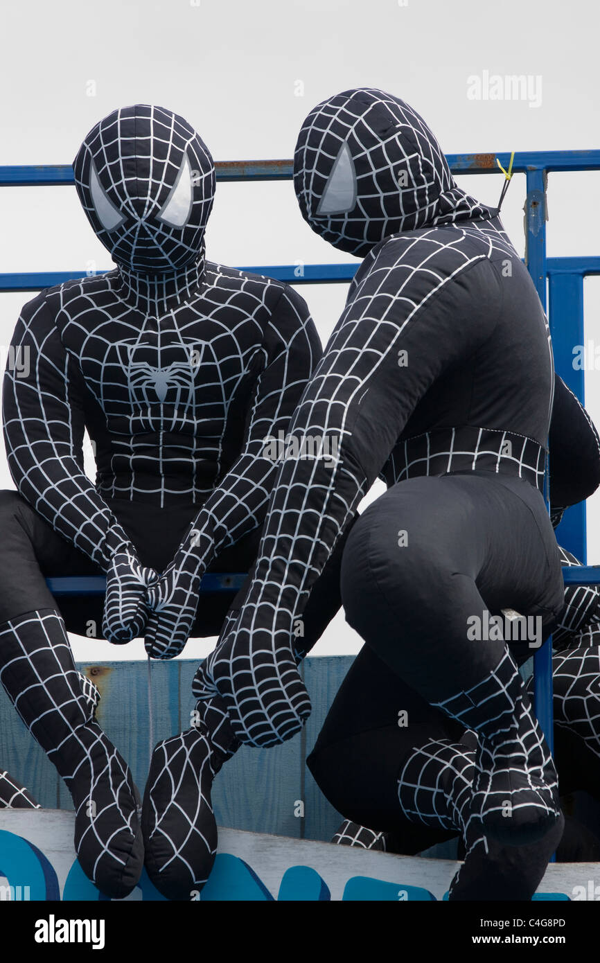 Spinne Mann als Venom saß auf einem Sitz Stockfoto