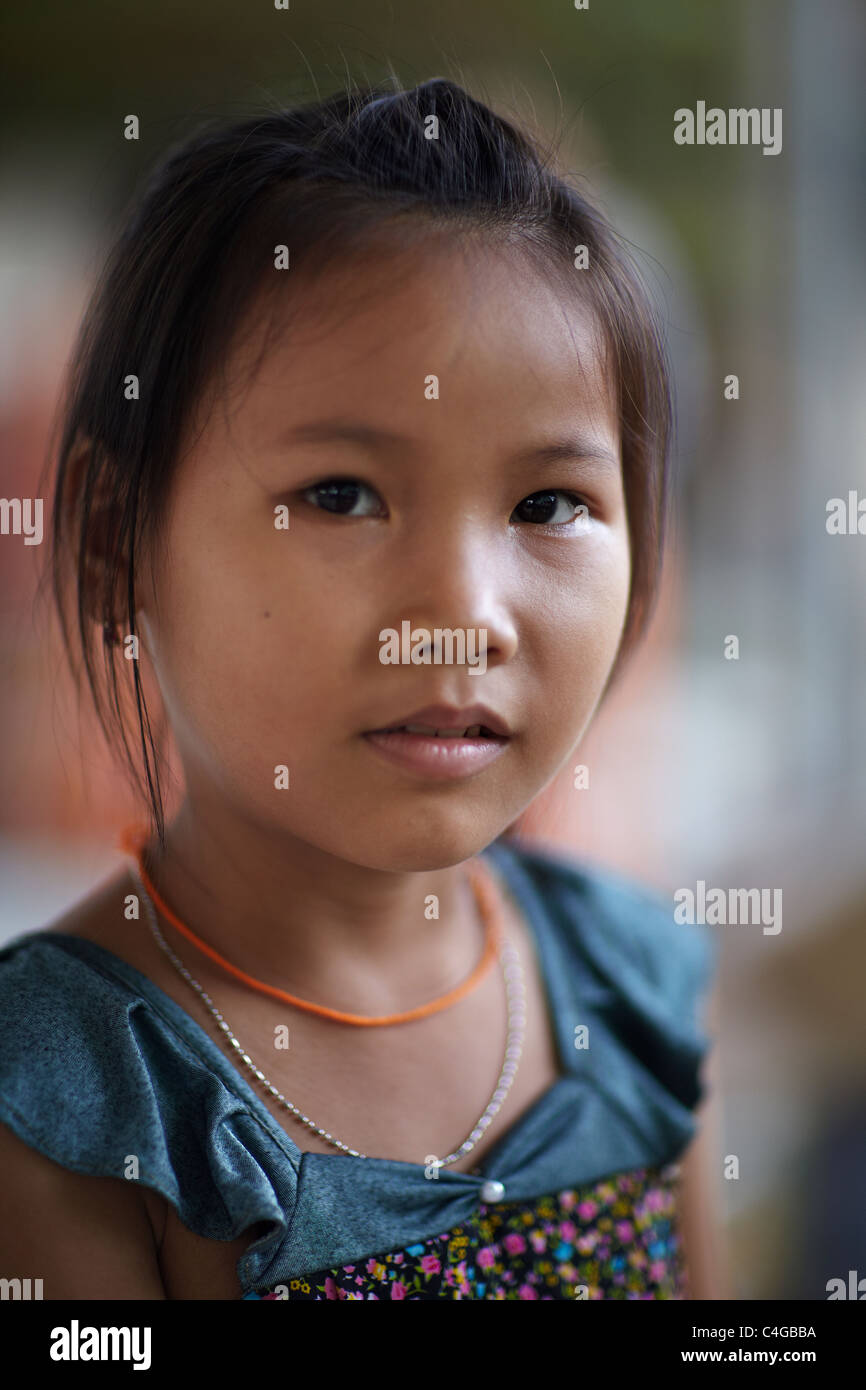 Junges Vietnamesisches Mädchen Fotos Und Bildmaterial In Hoher Auflösung Alamy