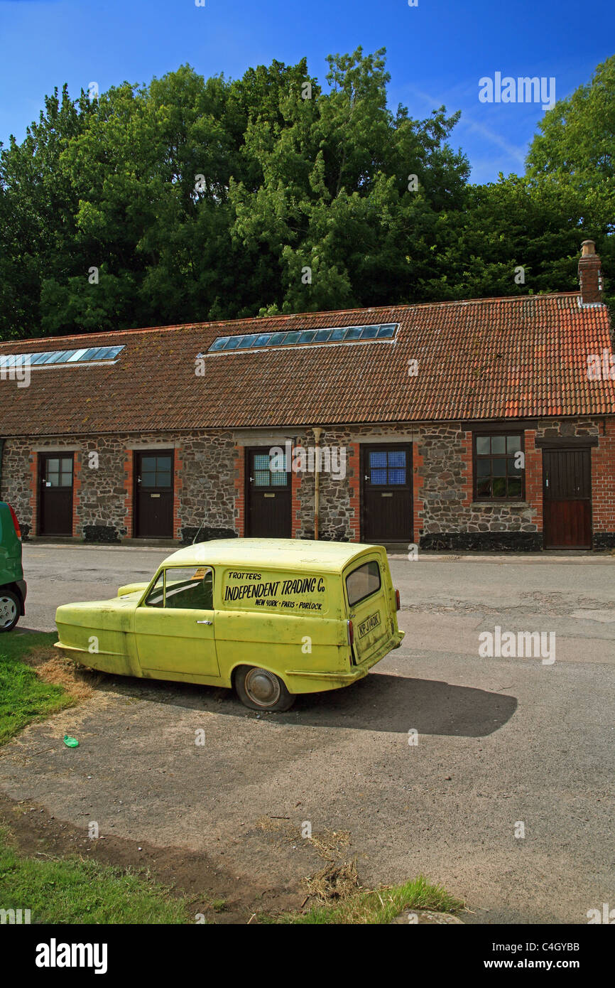 Die Trotters unabhängigen Handel 3 Rad Reliant Robin van aus "Only Fools And Horses" Porlock Weir, Somerset, England, UK Stockfoto