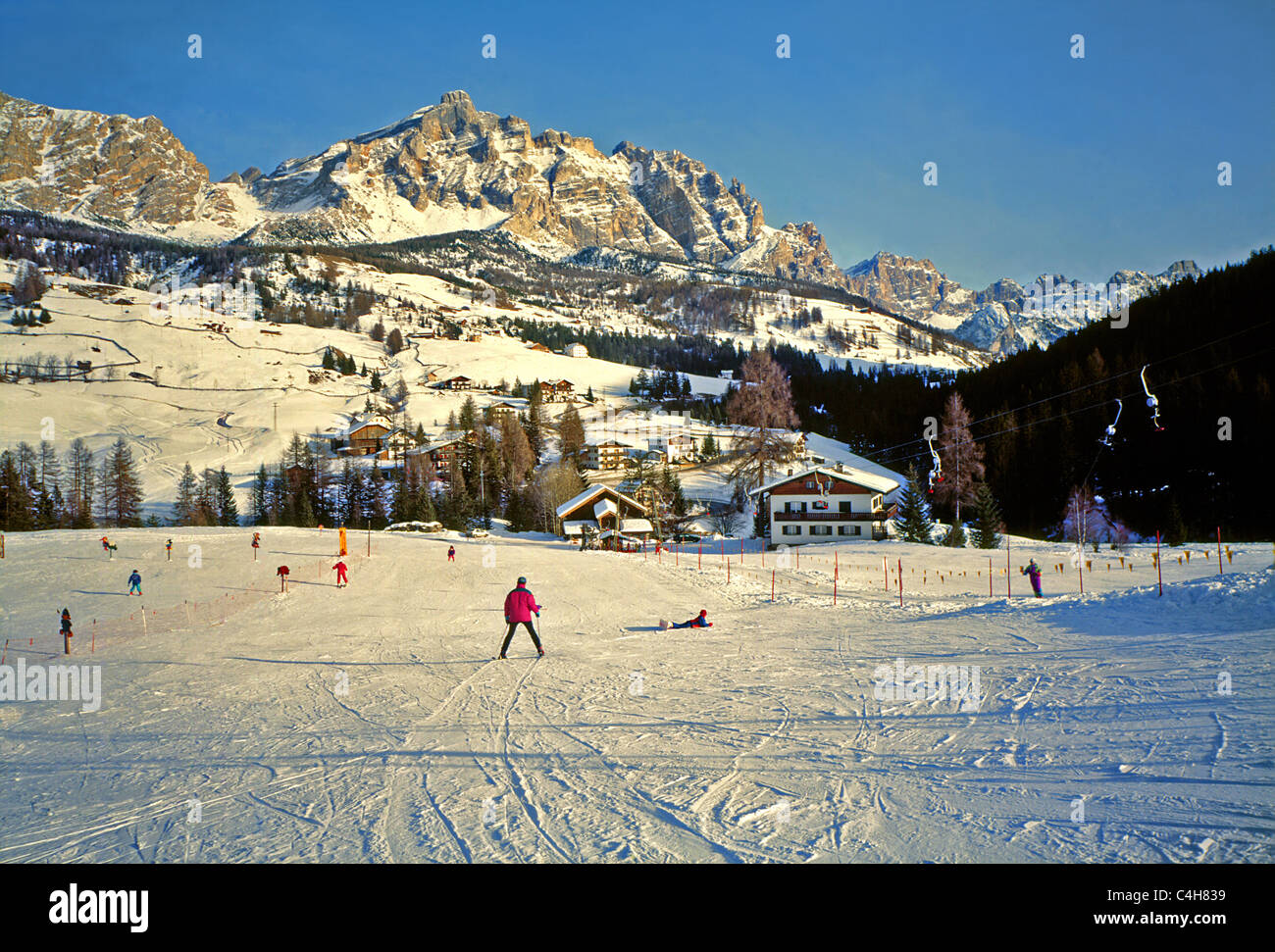 St. Kassian im Gadertal in Südtirol. Stockfoto