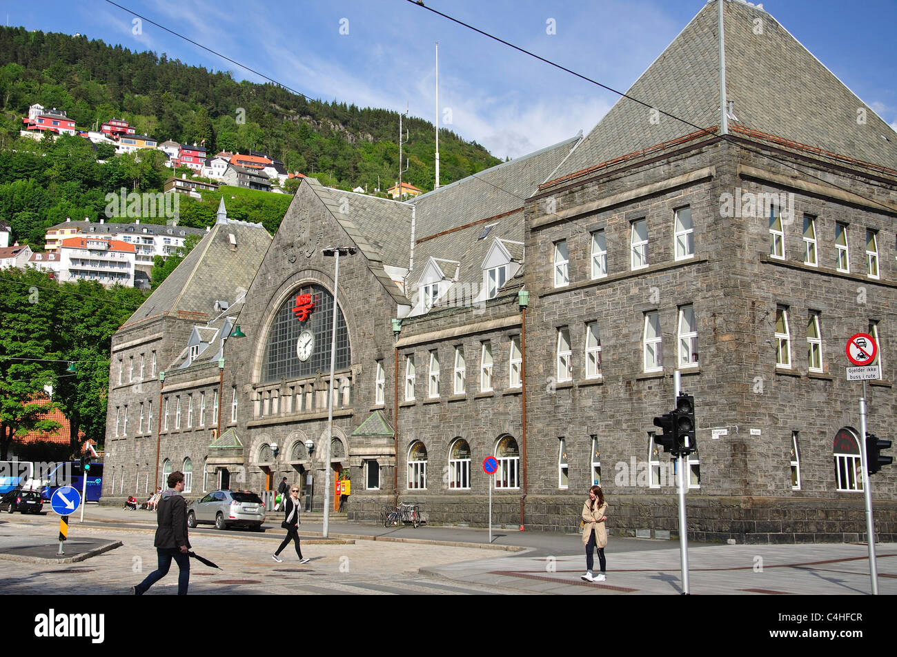 Bahnhof Bergen, Stromgaten, Bergen, Hordaland County, Region Vestlandet, Norwegen Stockfoto