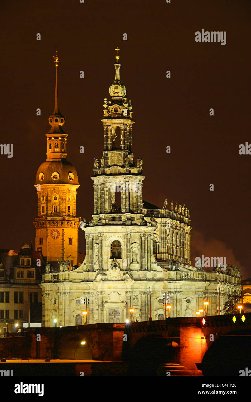 Dresdner Hofkirche Nacht - Nacht der katholischen Hofkirche Dresden 06 Stockfoto