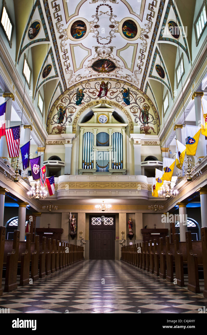 St. Louis Kathedrale Orgelpfeifen & Eingang, New Orleans, LA Stockfoto