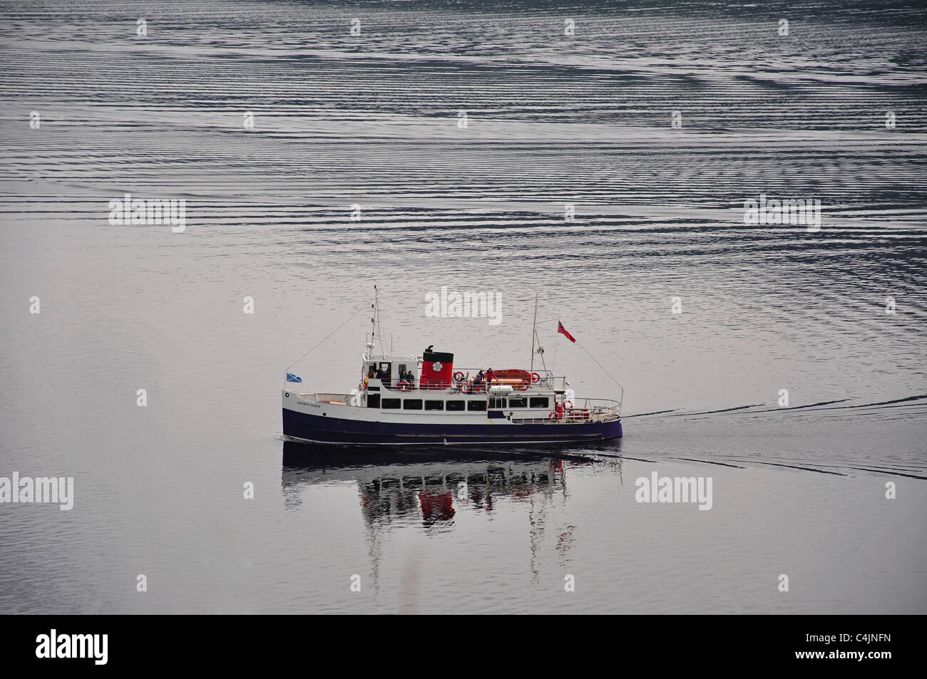 Jacobite Queen Kreuzfahrt Boot auf Loch Ness, Schottische Highlands, Schottland, Vereinigtes Königreich Stockfoto