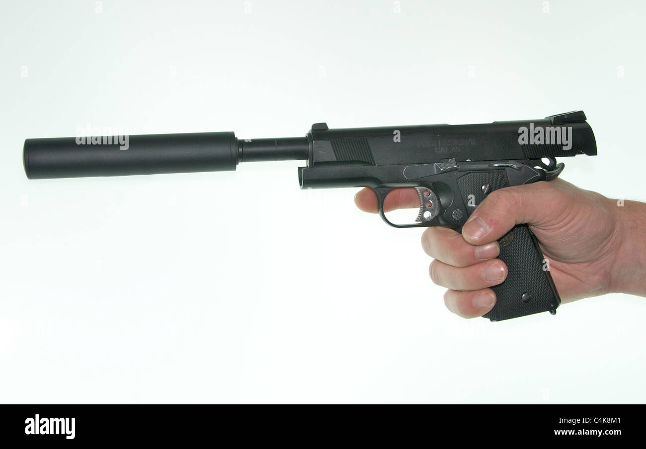 Dies ist ein m-45 MEUSOC basierend auf der M1911. Eine Pistole mit Schalldämpfer. Stockfoto