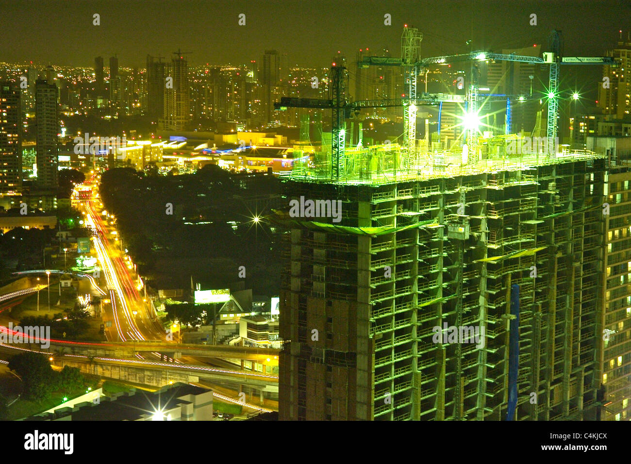 Ausländische Investoren Kraftstoff Panama Bauboom: Panama City ist eine hotbead für Bautätigkeit. Im Bild: paitilla Nachbarschaft Stockfoto