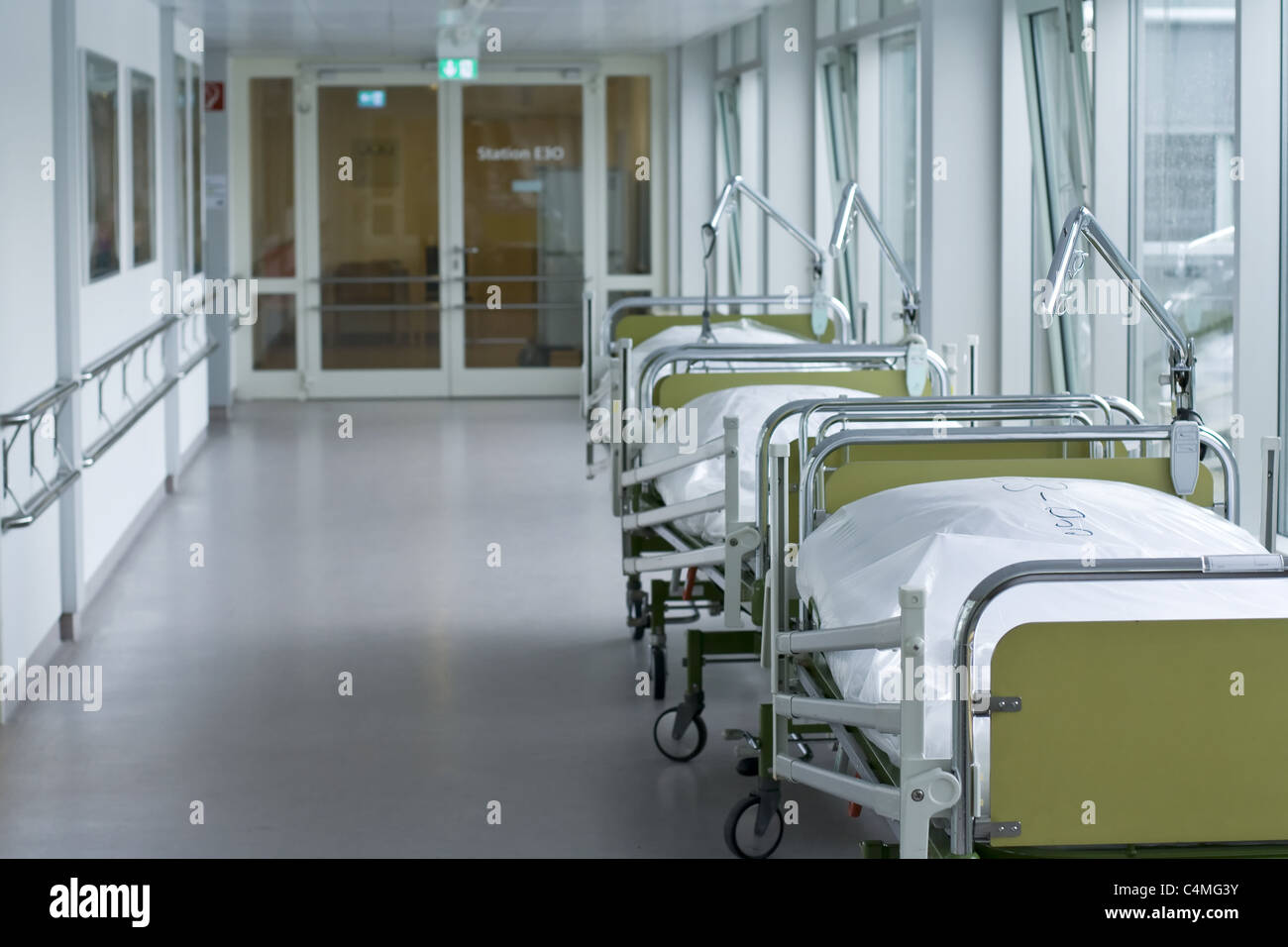 Medizinische Klinik-Korridor Zimmer Stockfoto
