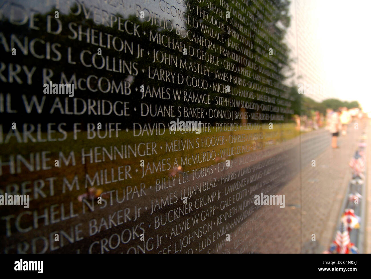 Das Vietnam Veterans War Memorial widmet sich der 58.253 US-Militärangehörige und Frauen, die in Vietnam-Krieg gestorben. Washington DC USA Stockfoto