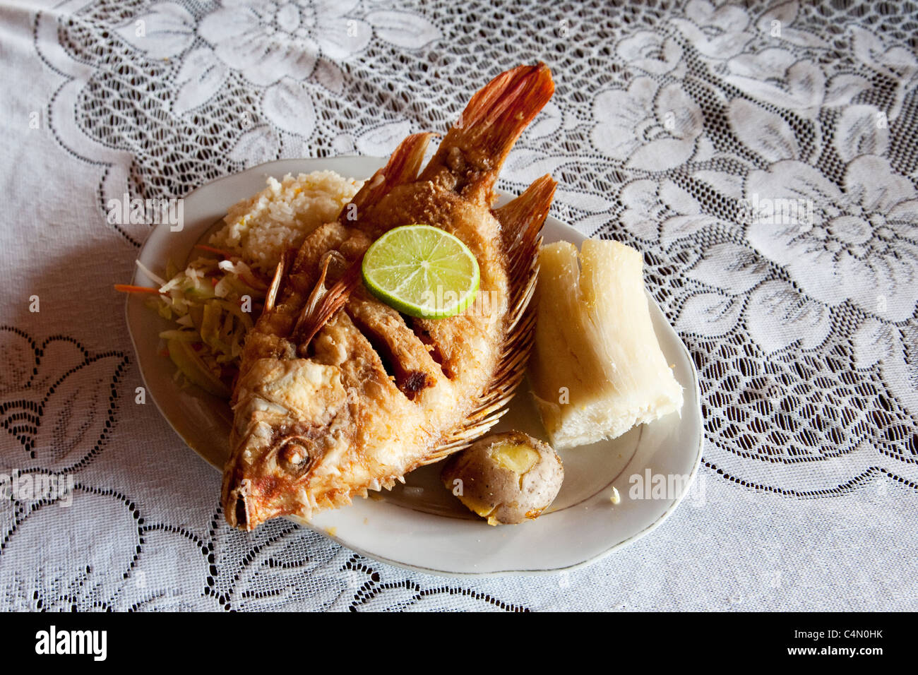 Kolumbianische Fischgericht Stockfoto