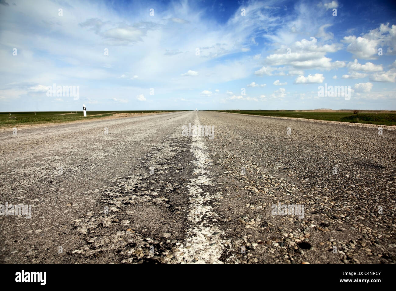 Leere Landschaft alte Straße. Stockfoto