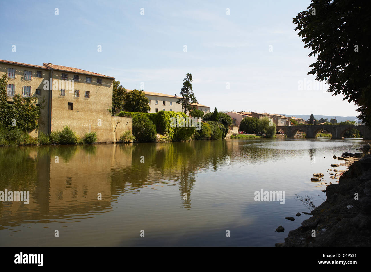 Waterfront, Limoux, Aude, Languedoc-Roussillon, Frankreich Stockfoto