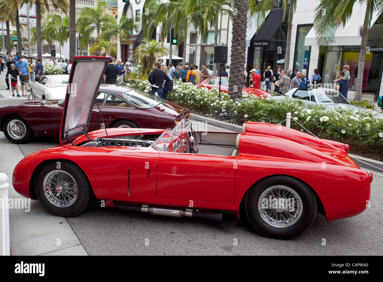 Ein 1964 Alfa Romeo 2600 auf den Concours 2011 Rodeo Drive in Beverly HIlls Kalifornien Stockfoto