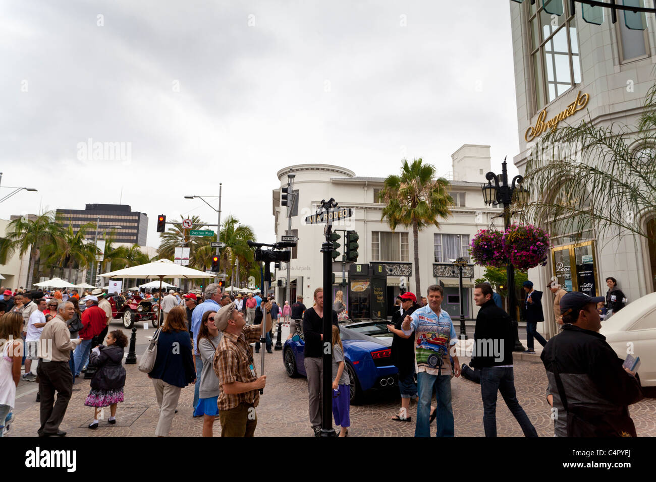 Straßenszene am Rodeo Drive in 2011 Concours d ' Elegance Stockfoto