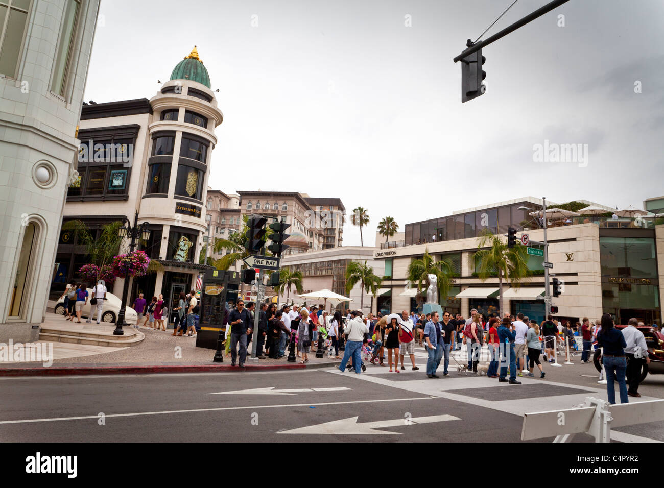 Über Rodeo direkt an der Rodeo Drive in Beverly Hills Kalifornien während 2011 Rodeo Drive Concours d ' Elegance Stockfoto