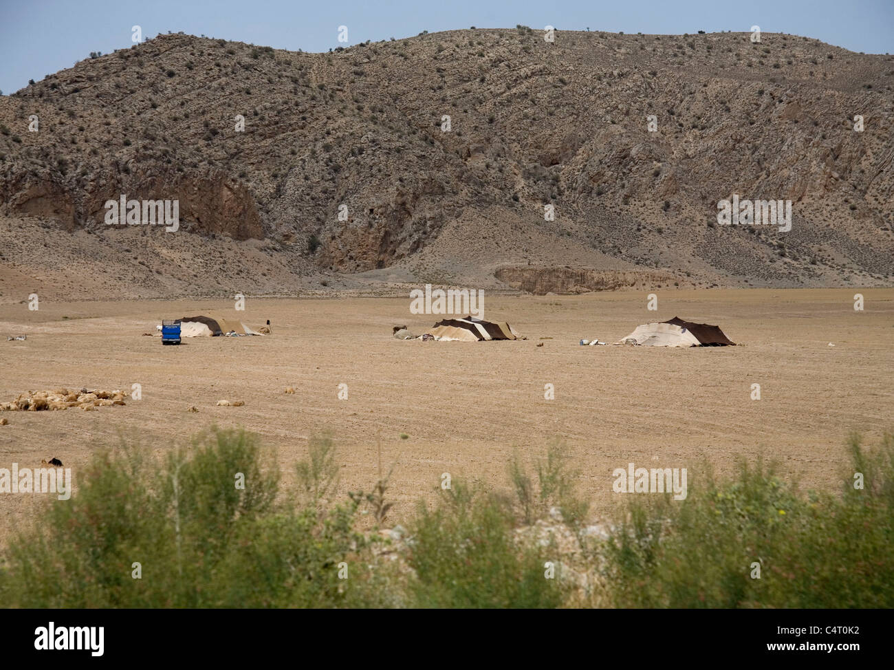 Nomadenzelten zwischen Tamar und Ashkhaneh (Golestan und Khorasan Provinzen, Iran) Stockfoto