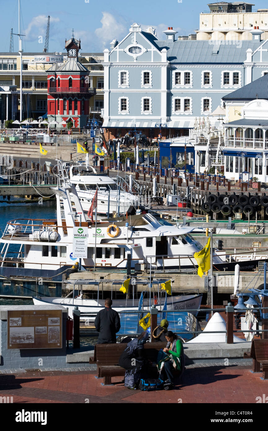 Pier und Boote im V & A Waterfront in Kapstadt Südafrika Stockfoto