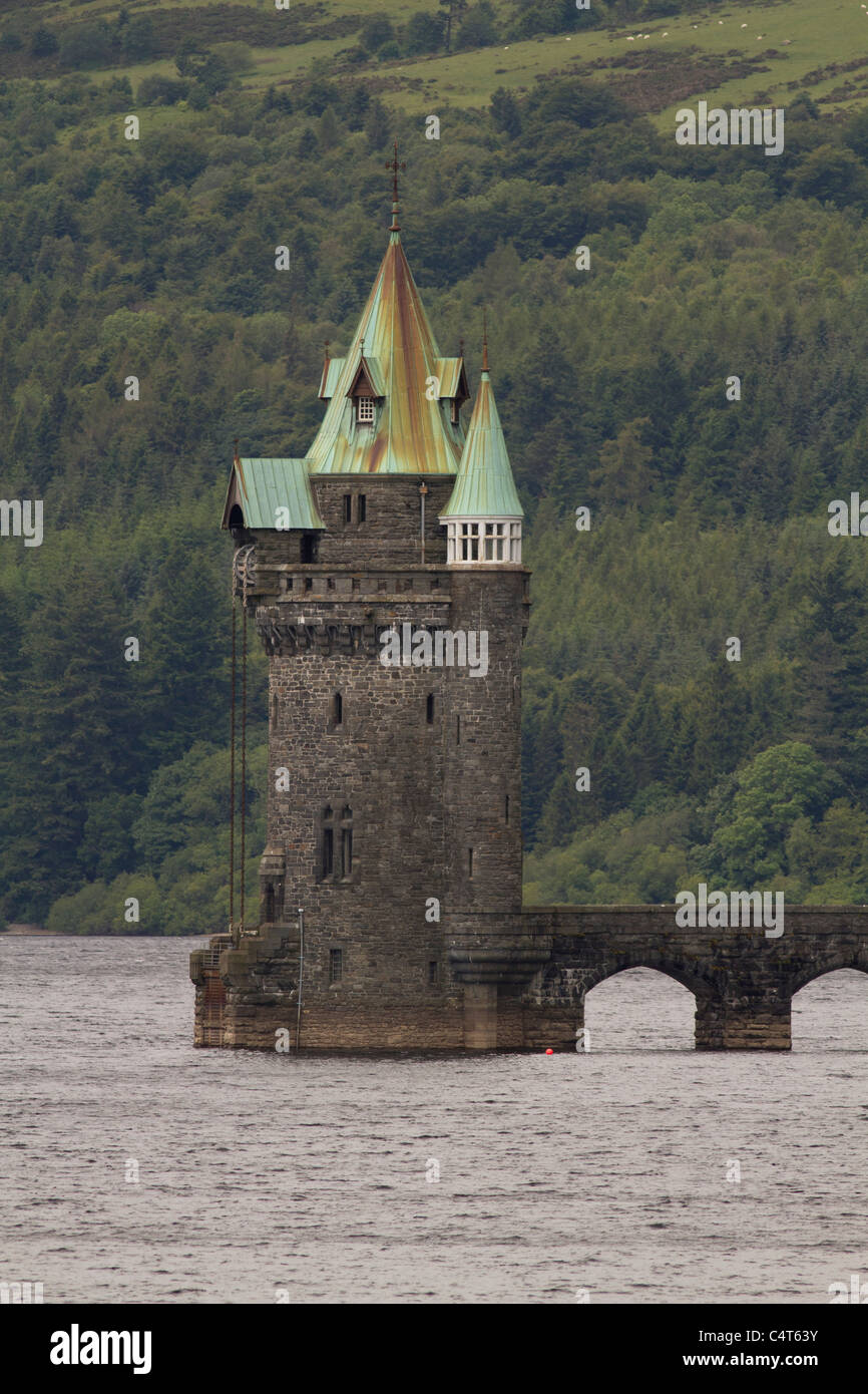 Lake Vyrnwy Reservoir Anstrengung Turm, Powys, Wales Stockfoto