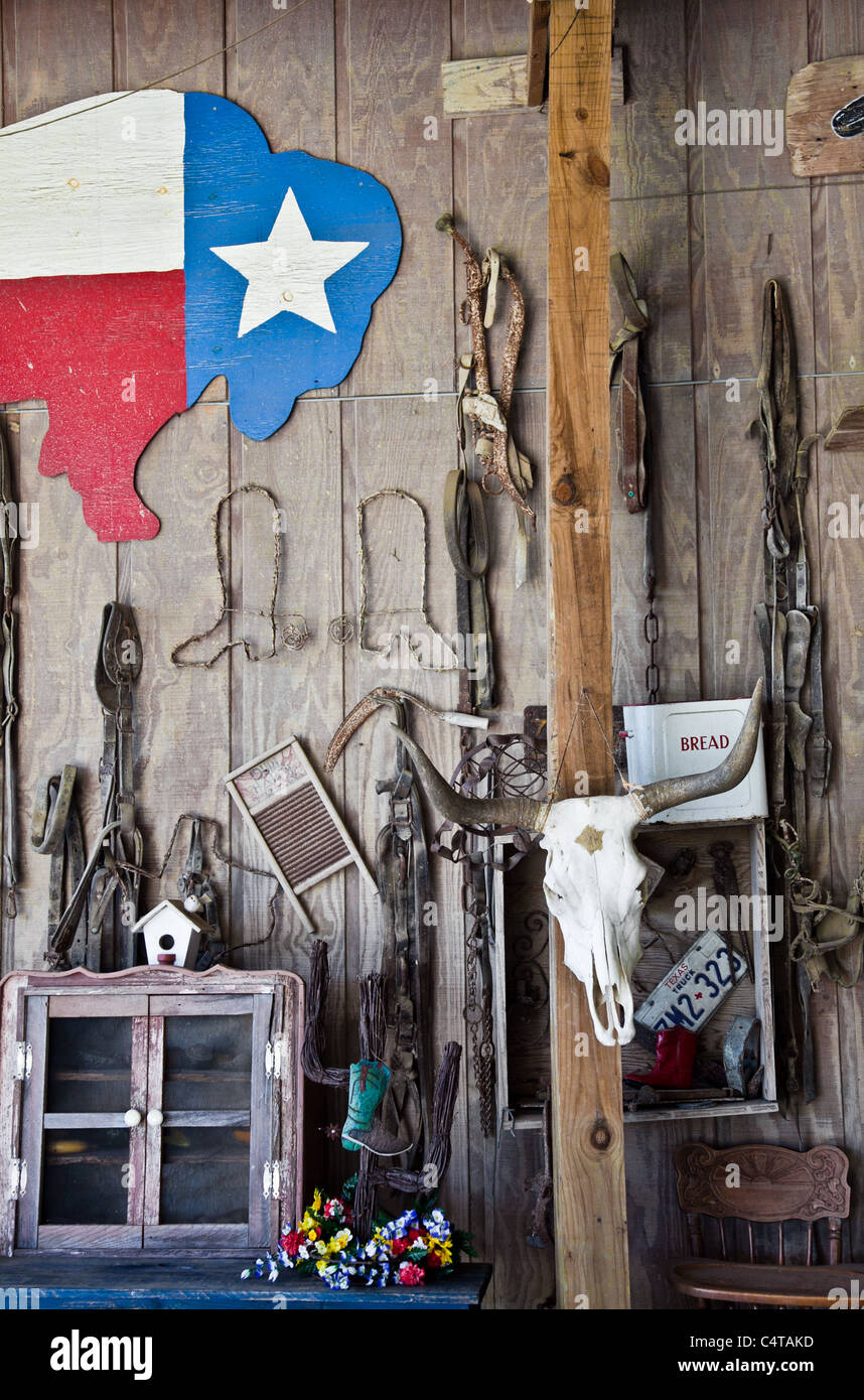 Texas-Erinnerungsstücke auf einer Ranch außerhalb von Austin, Texas Stockfoto