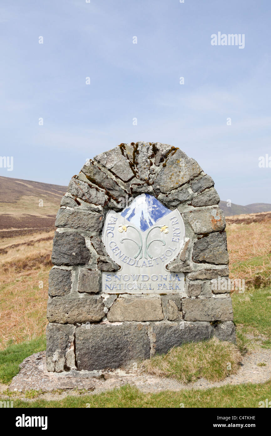 Zeichen über SNOWDONIA NATIONAL PARK, auf dem Wilde Lande der Park von Gwynedd in North West Wales. Stockfoto