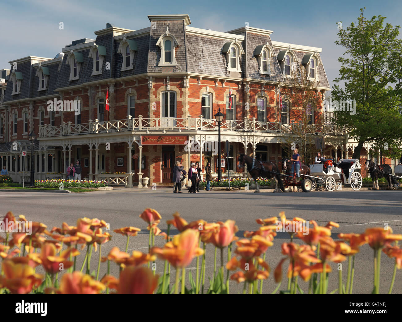 Prince Of Wales historisches Hotel in Niagara-on-the-Lake, Ontario, Kanada. Frühlings-Landschaft. Stockfoto