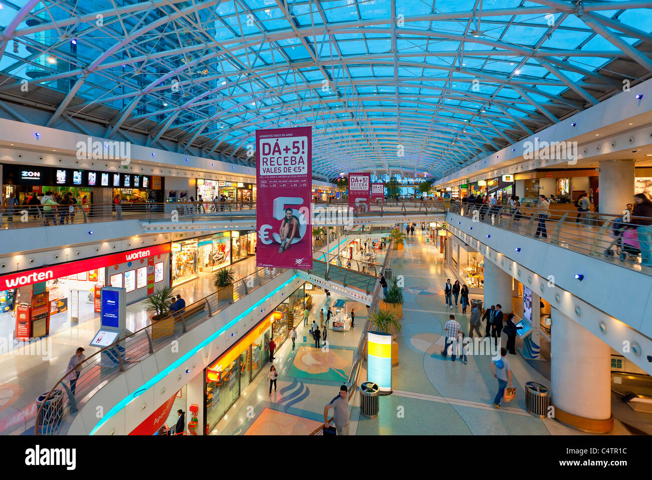 Europa, Portugal, Lissabon, Vasco da Gama Shopping Center Stockfoto