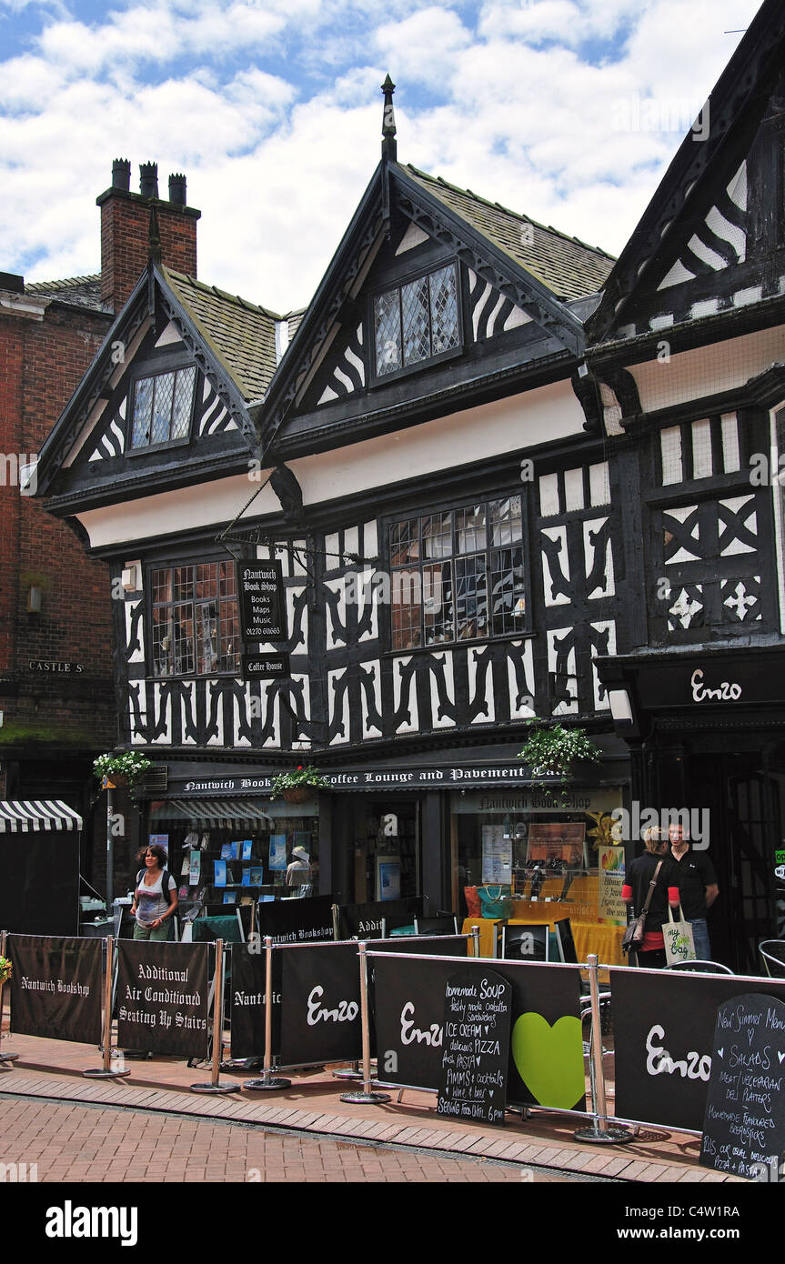 Nantwich Buchhandlung, High Street, Nantwich, Cheshire, England, Vereinigtes Königreich Stockfoto