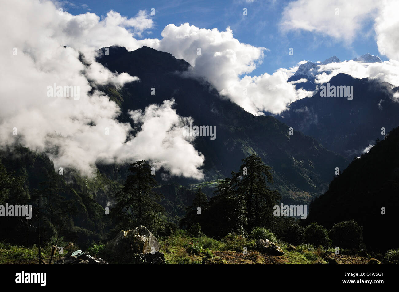 Kechakyu Himal Aussicht vom Timang Dorf, Marsyangdi River Valley, Annapurna Conservation Area, Gandaki, Pashchimanchal, Nepal Stockfoto