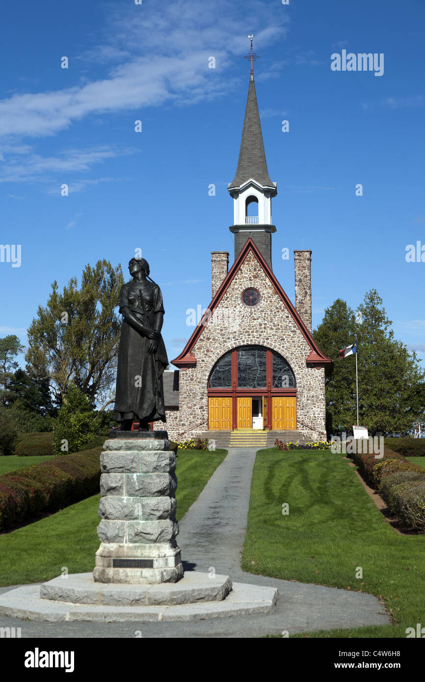 Grand-Pré National Historic Site Statue von Evangeline und Memorial Church. Stockfoto