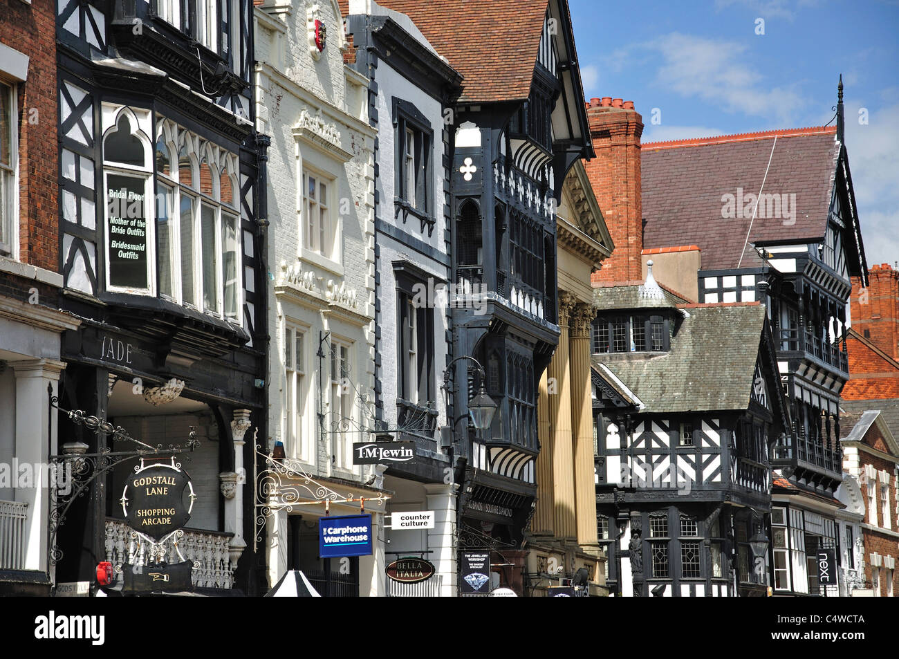 Die Zeilen, Eastgate Street, Chester, Cheshire, England, Vereinigtes Königreich Stockfoto