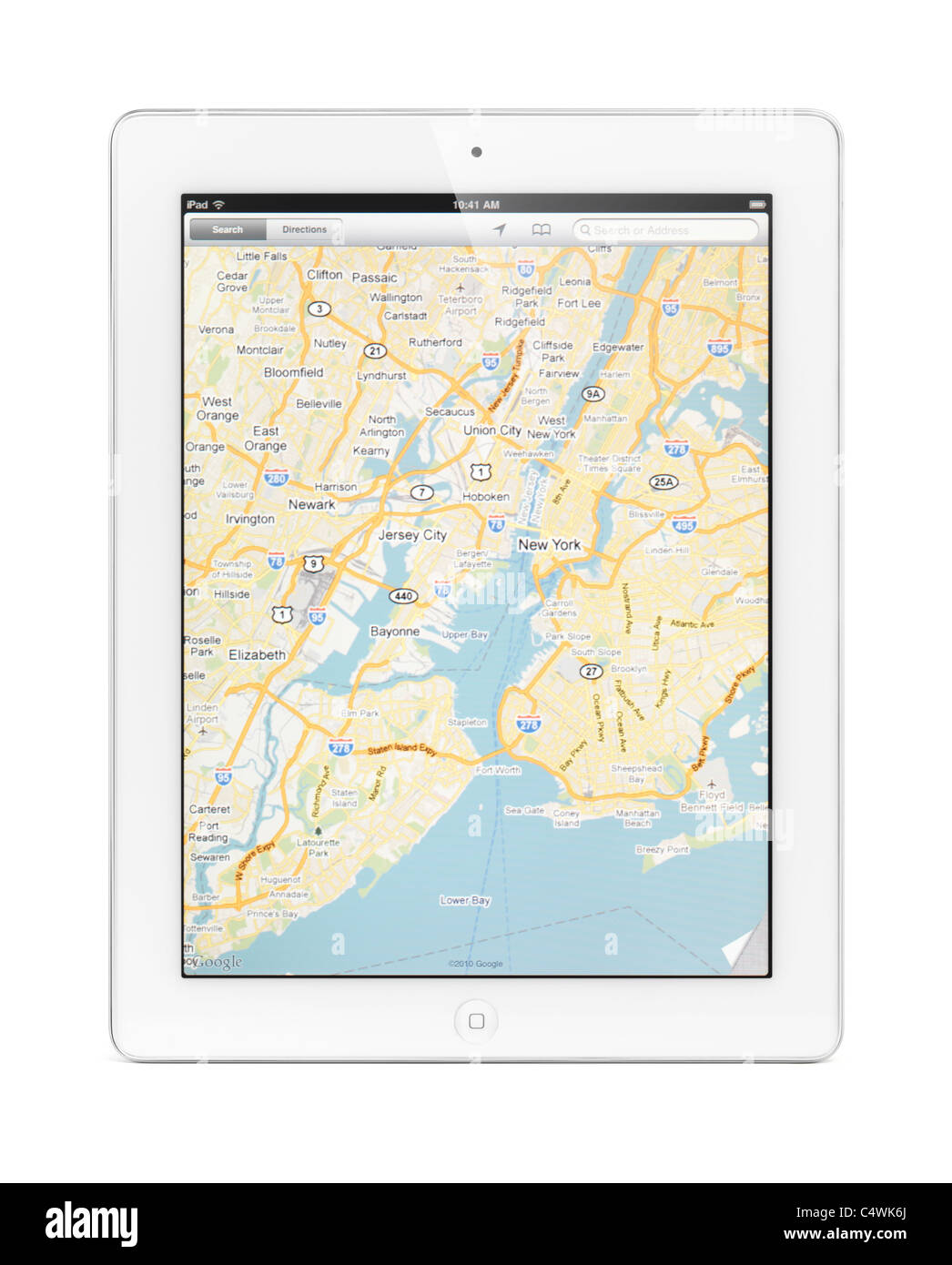 Apple iPad 2 Tablet-Computer mit einer Karte von New York mit Google Maps auf dem Display. Isoliert auf weißem Hintergrund. Stockfoto