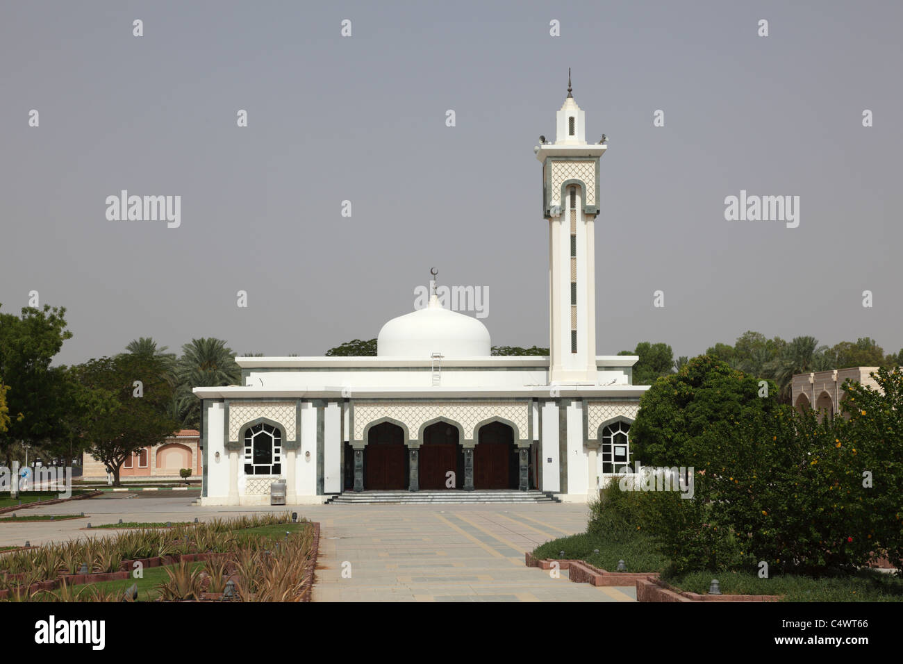 Weiße Moschee in Al Ain, Abu Dhabi Vereinigte Arabische Emirate Stockfoto
