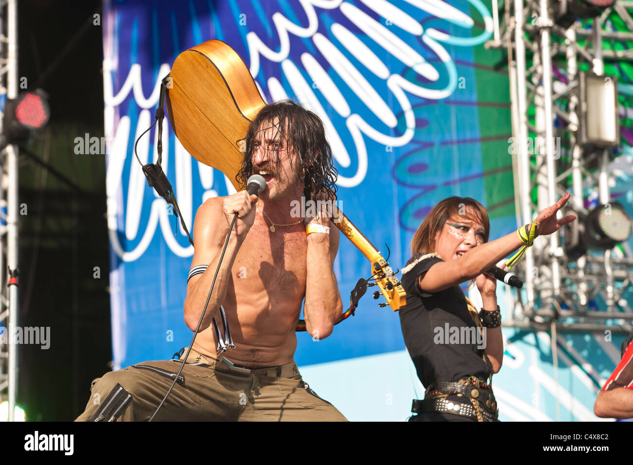 Rockfestival "Schöpfung des Friedens" nach Kasan. Gogol Bordello Stockfoto