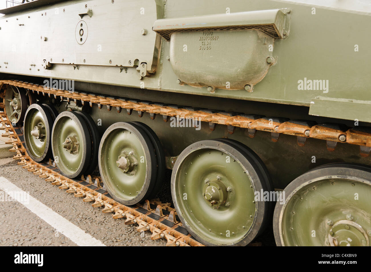 Spuren von einem FV101 Scorpion-Panzer Stockfoto