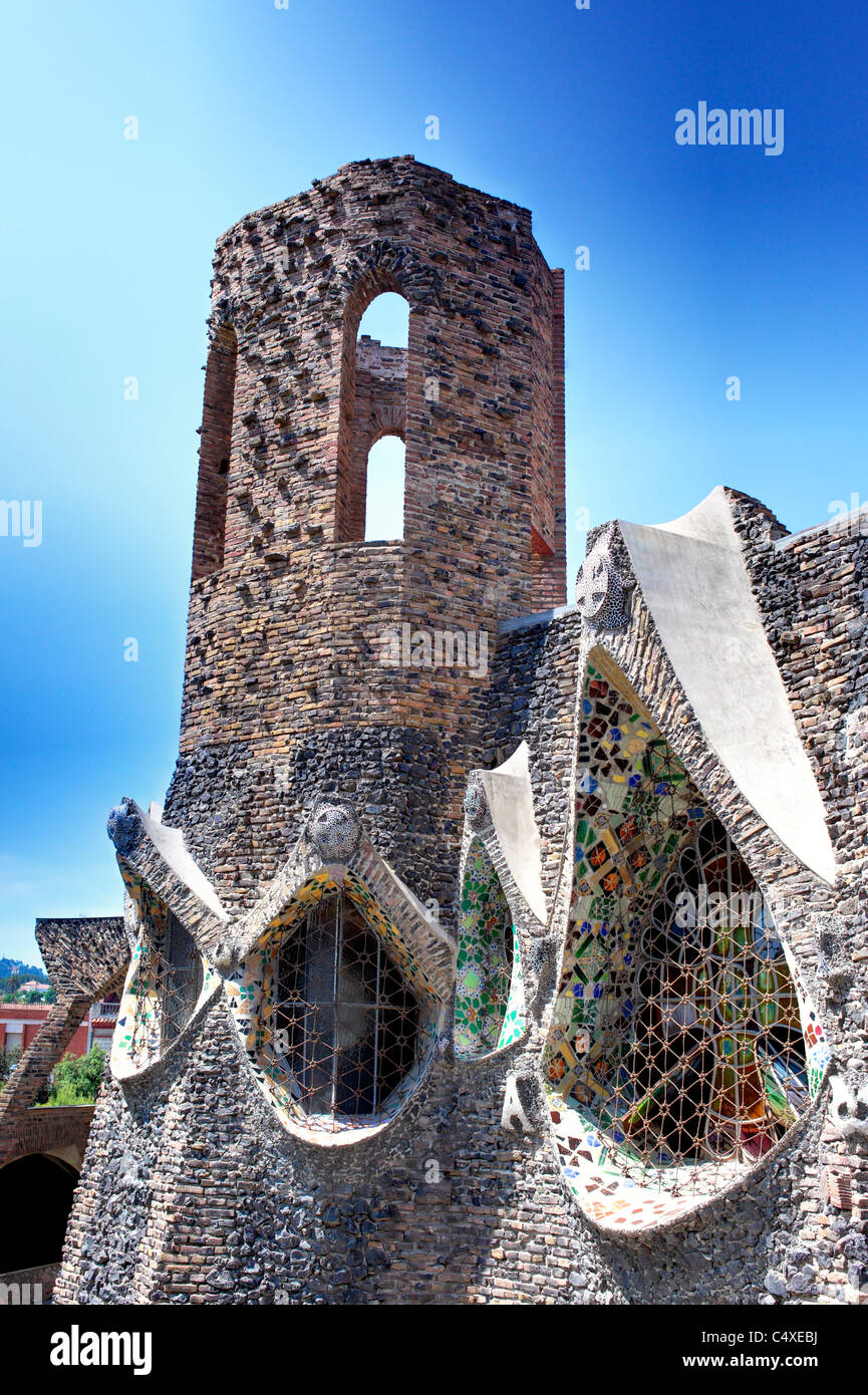 Krypta Colonia Güell von Antoni Gaudi, Barcelona, Katalonien, Spanien Stockfoto