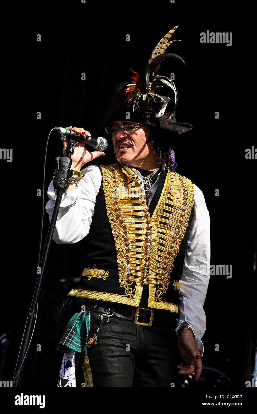 Adam Ant spielt Hard Rock Calling, Hyde Park, London auf Sonntag, 26. Juni 2011. Personen im Bild: Adam Ant (Stuart Goddard). PICT Stockfoto