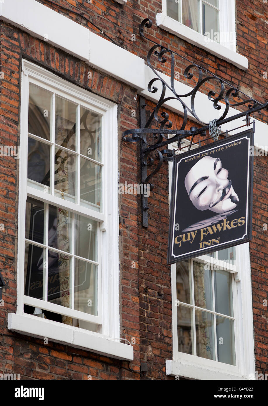 Guy Fawkes Inn Zeichen hoher Petergate Stadt von York Yorkshire England UK GB EU Europa Stockfoto