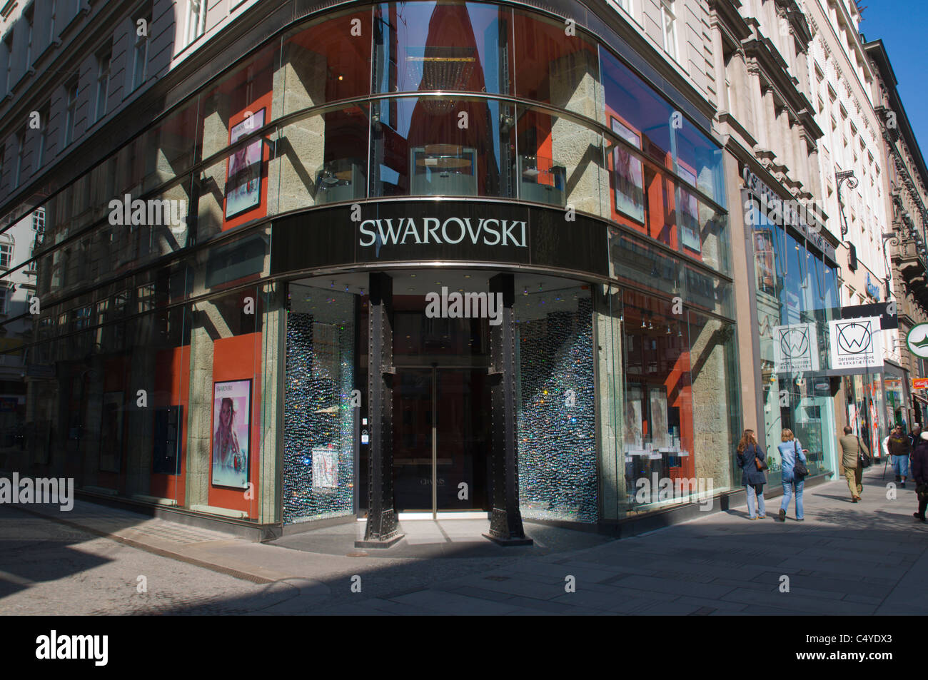 Swarovski Shop äußere Kärtner Strasse Straße Innere Stadt Vienna Austria zentrale Mitteleuropa Stockfoto