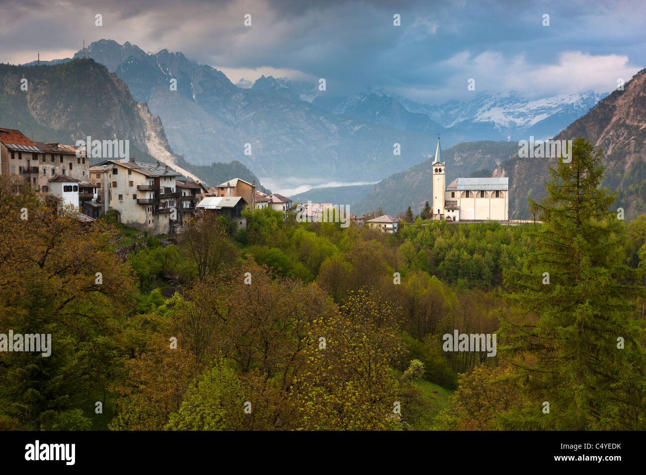 Dorf Valle Di Cadore, Vento, Dolomiten, Italien, Europa Stockfoto