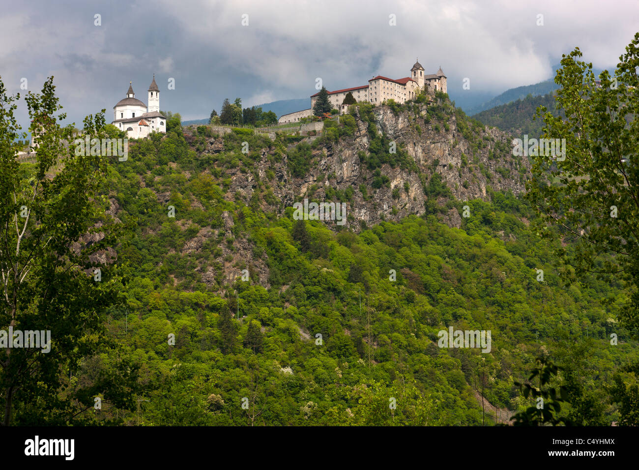Kloster Säben oberhalb von Klausen (Chiusa), Trentino-Alto Adige, Dolomiten, South Tyrol, Italien, Europa Stockfoto