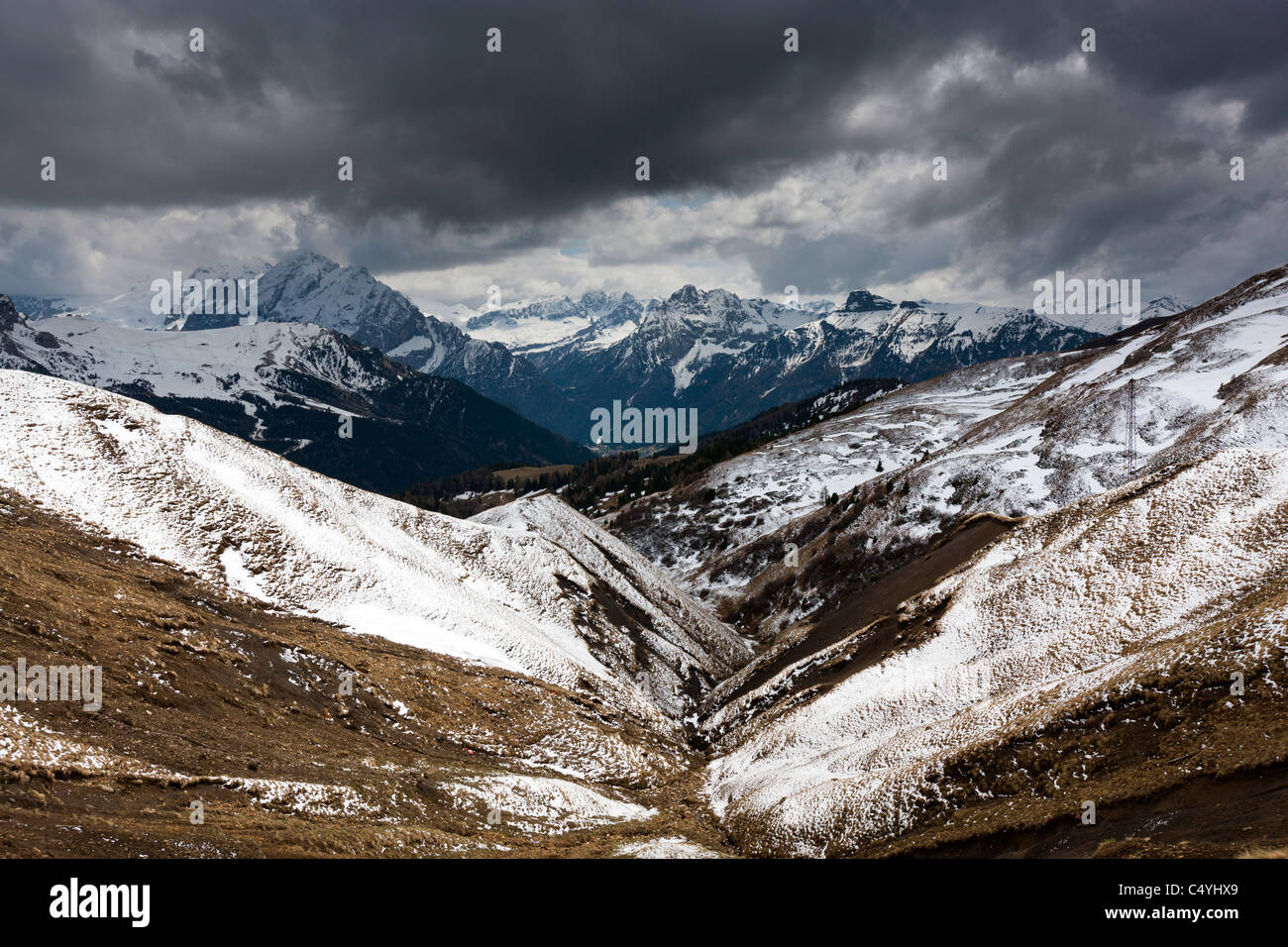 Blick Richtung Su Schilderhäuser aus Sellajoch, Canazei, Trentino-Alto Adige, Dolomiten, Italien, Europa Stockfoto