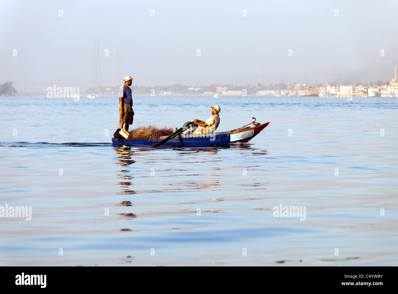 Fischer in der Nil - Luxor, Oberägypten Stockfoto