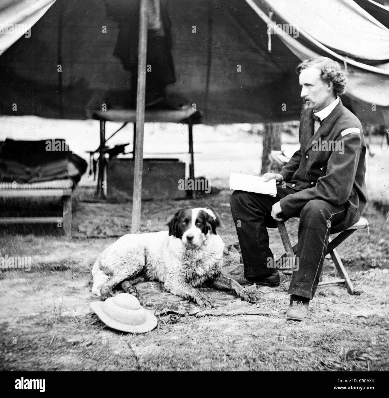 General Custer, George Armstrong Custer als Oberleutnant und sein Hund Stockfoto