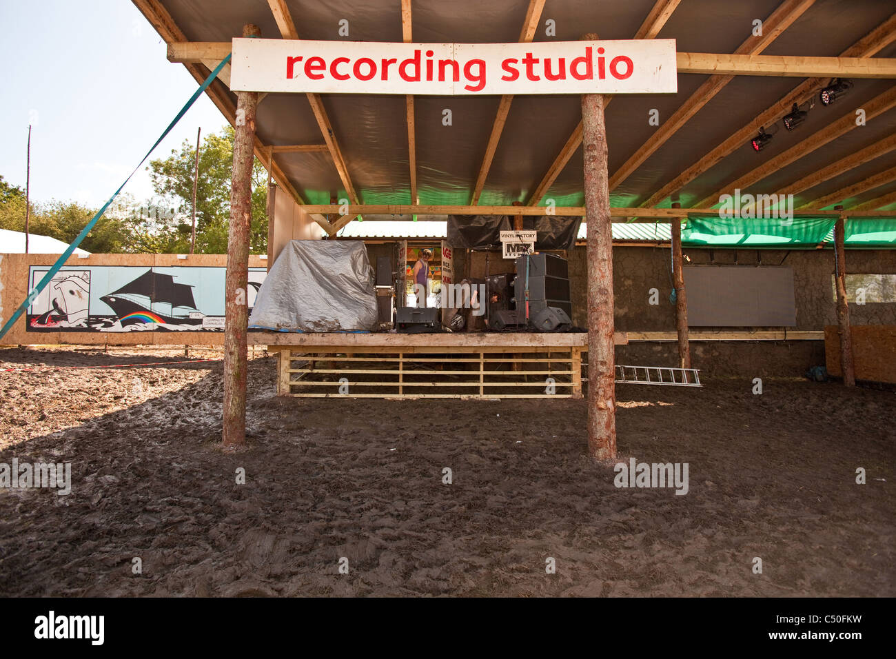 Tonstudio im Feld Greenpeace, Glastonbury Festival 2011. Stockfoto