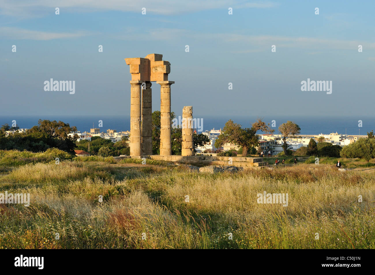 Rhodos. Dodekanes-Inseln. Griechenland. Tempel des Pythischen Apollon in der Akropolis auf Mount Smith. Stockfoto