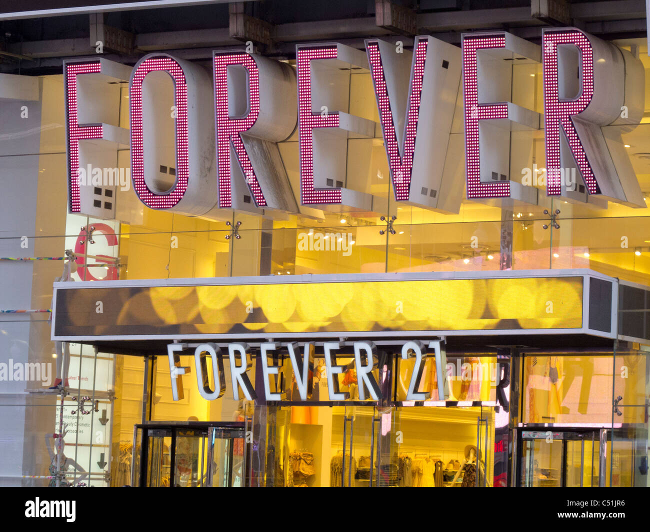 Forever 21 New York Stockfotos und bilder Kaufen Alamy