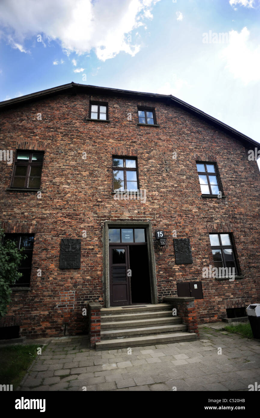 Ehemaligen KZ Auschwitz 1 und jetzt ein staatliches Museum - außerhalb der Block 15 im Inneren ist eine Ausstellung über Polen Stockfoto
