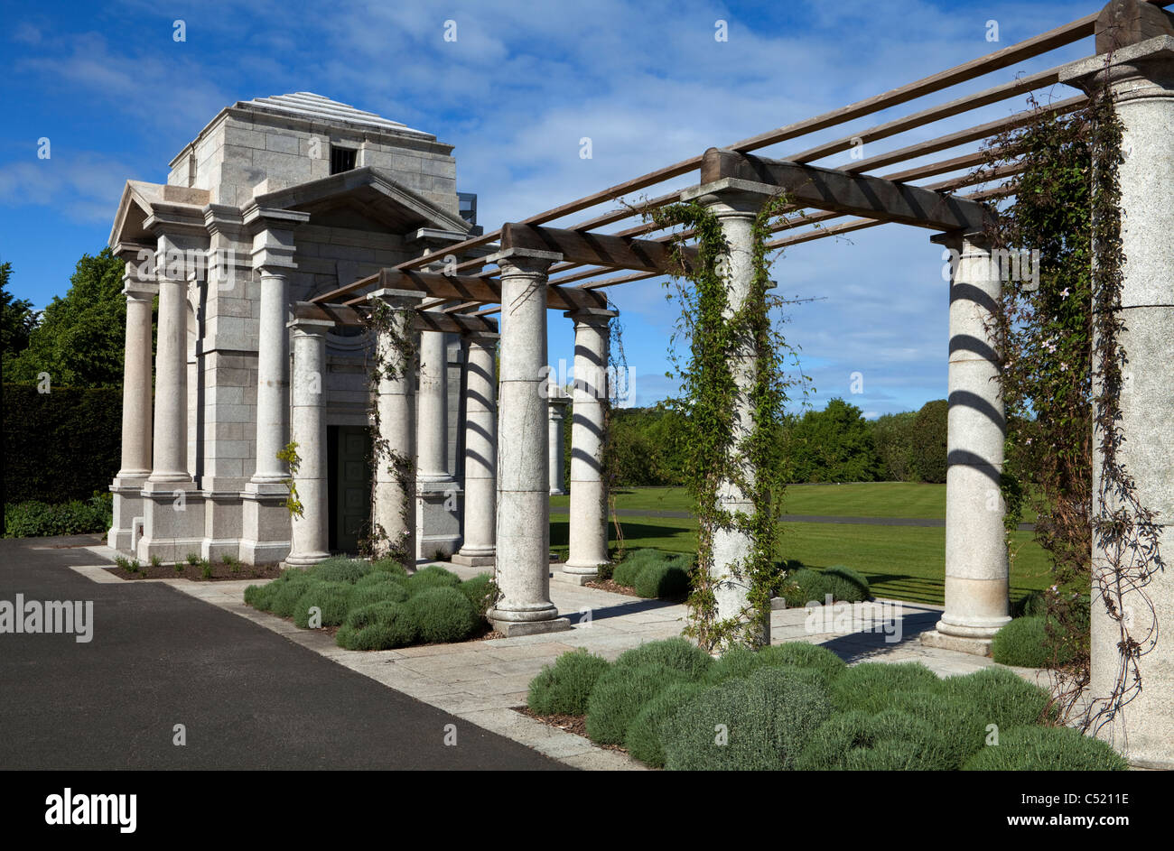Pergola, einer der zwei Bookrooms im War Memorial Gardens, Designed von Edwin Lutyens, Islandbridge, Stadt Dublin, Irland Stockfoto
