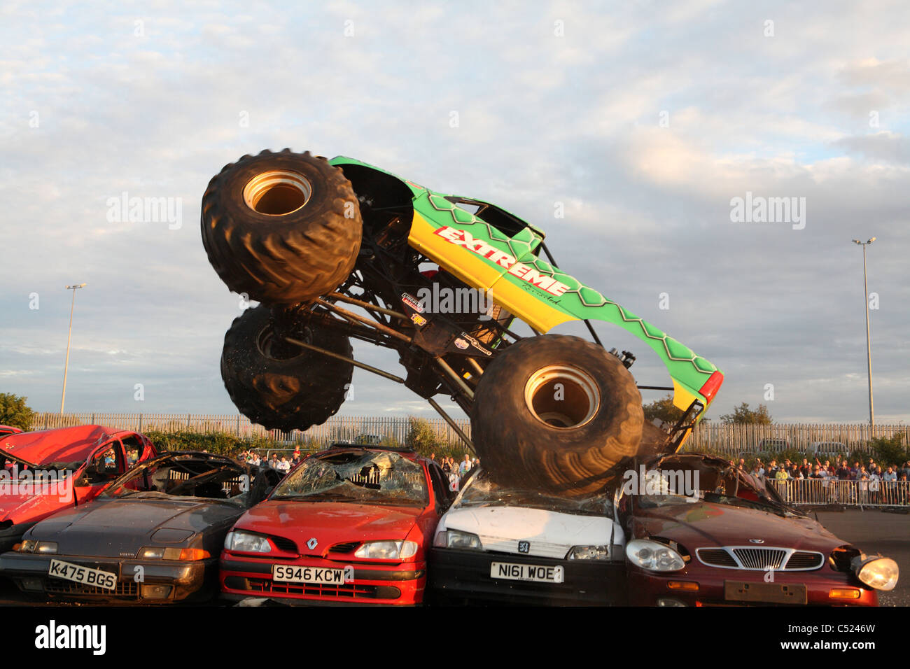 Stuntshow Monstertruck- Und Stunt Car Show – VACMTS