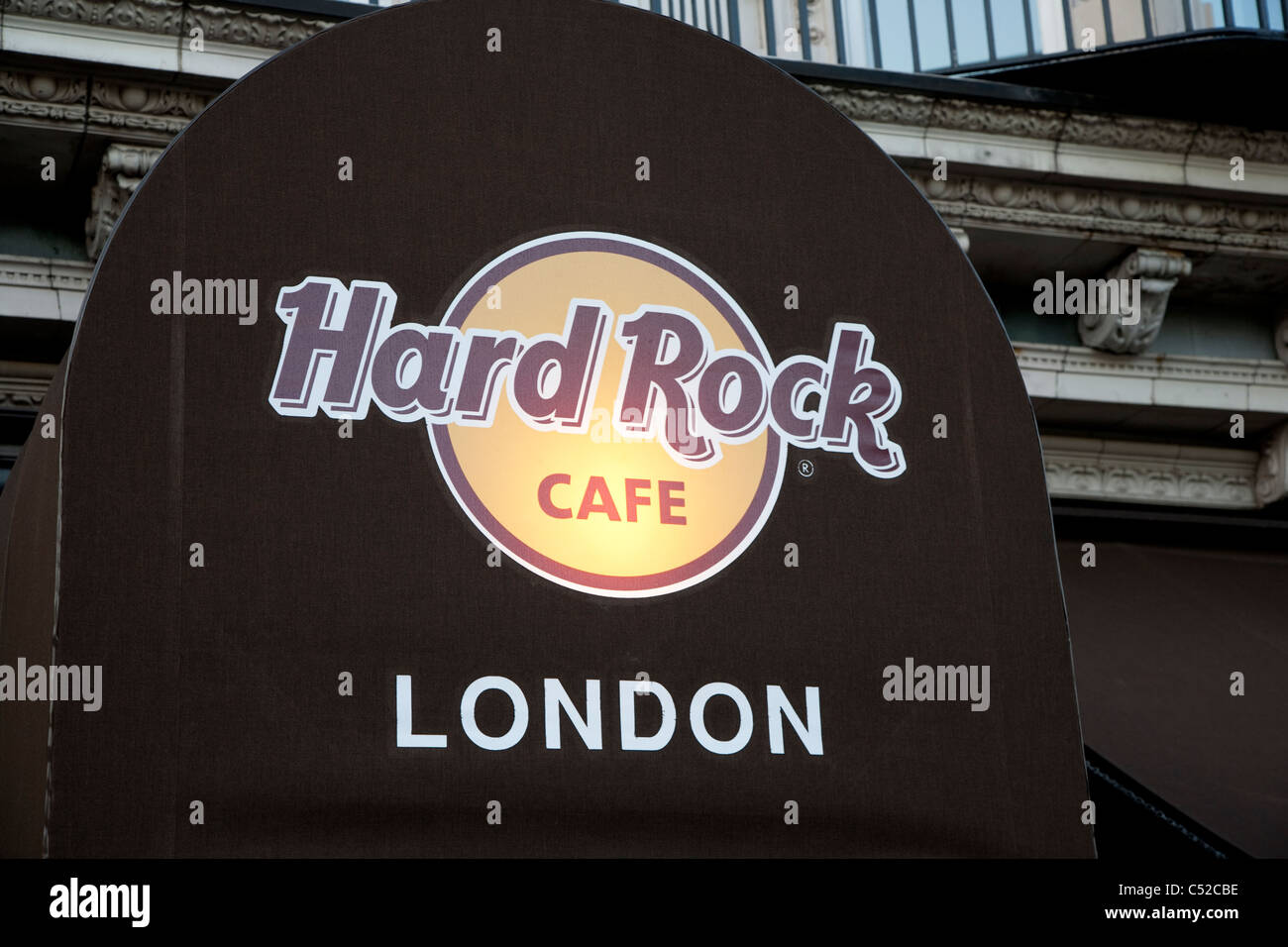 Hör Rock Cafe Zeichen in Piccadilly, London, UK Stockfoto