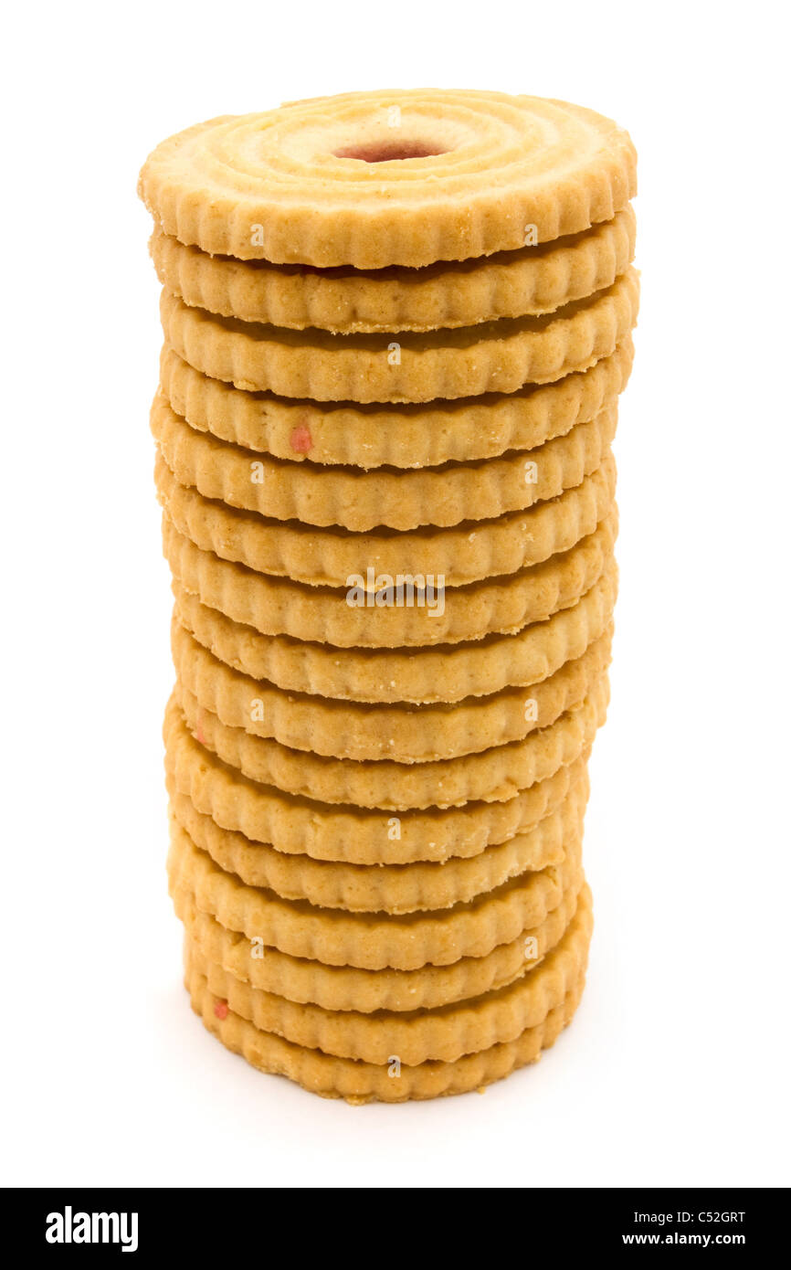 Turm der Marmelade gefüllte Kekse isoliert auf weiss Stockfoto